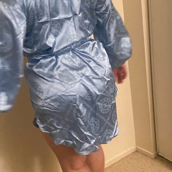 Custom dress - Picture 4 of 5